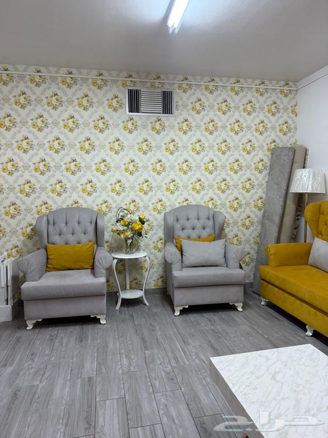 Sofas64370986936706112