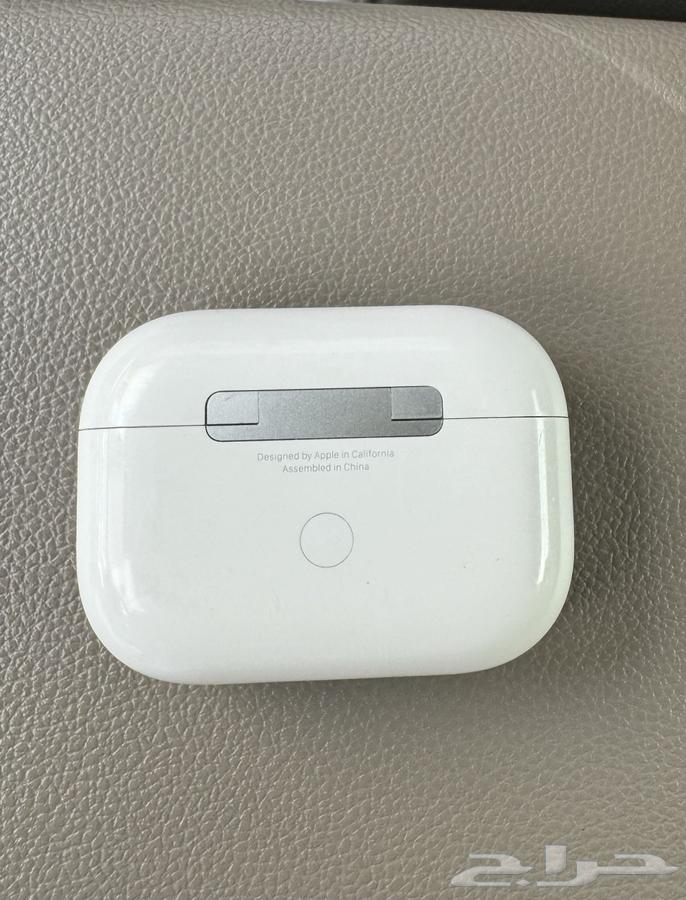 كيس او علبة شحن سماعة ايربودز برو الجيل الاول64368236860803111
