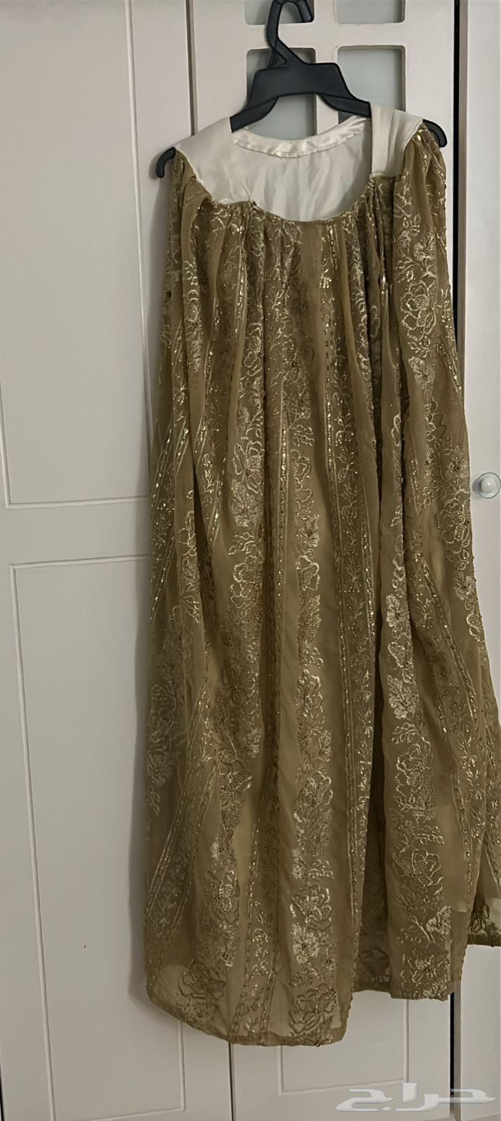 فستان مستعمل للبيع للاستفسار عن السعر خاص64370497435137112