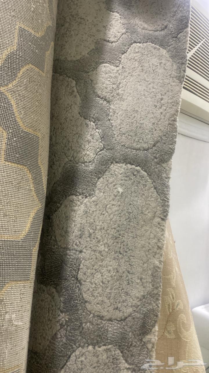 Carpets and Curtains64362981409666112