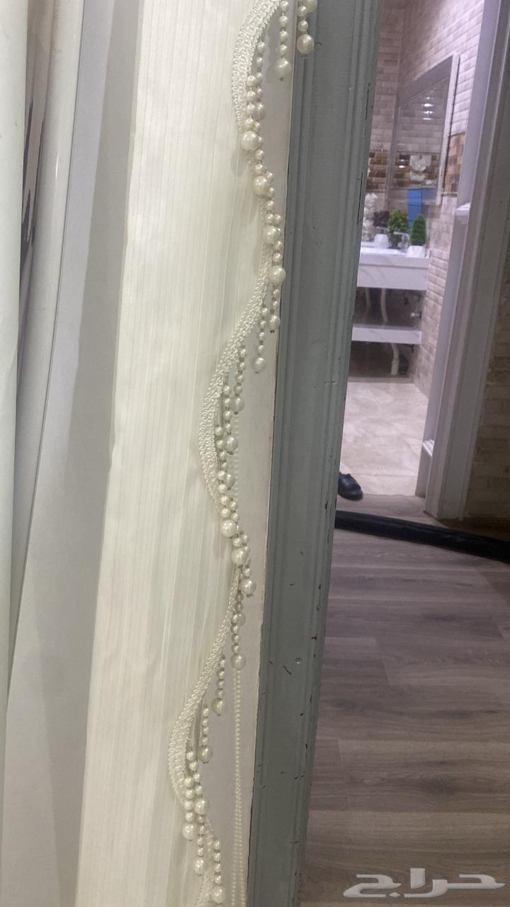 Carpets and Curtains64362981409666113