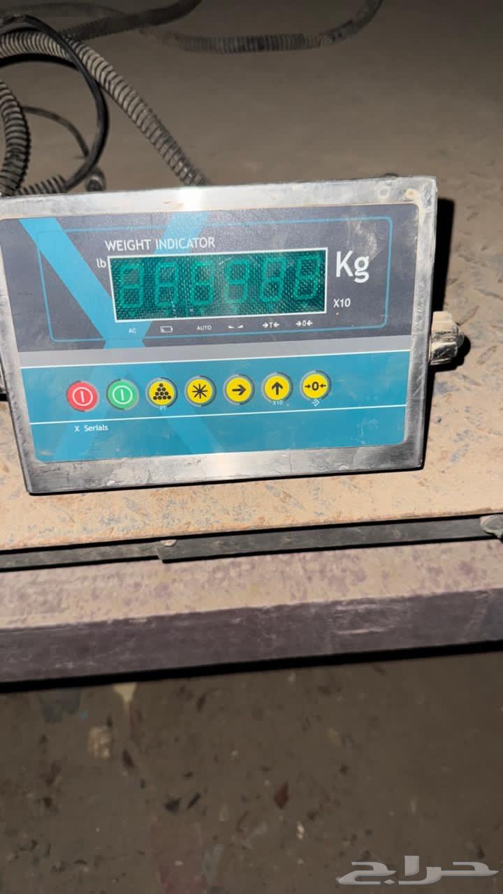 3-ton scale with base64515053026178111