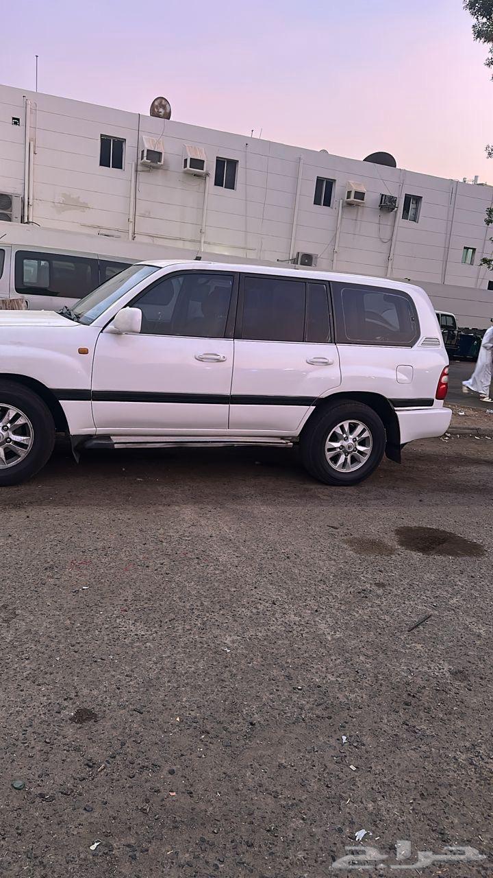 جيب موديل 2002 ماشي 300الف64517619177218114