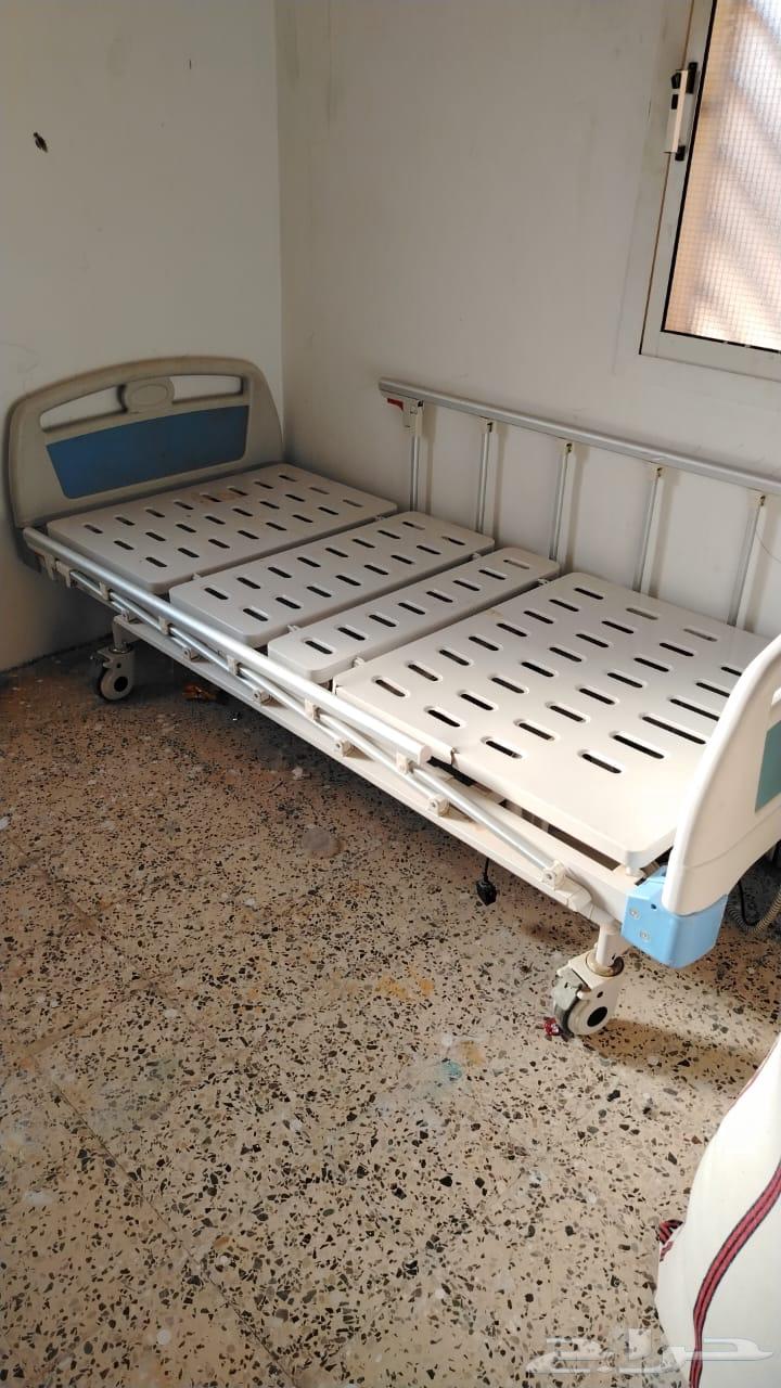 سرير طبي للبيع64371089204995110