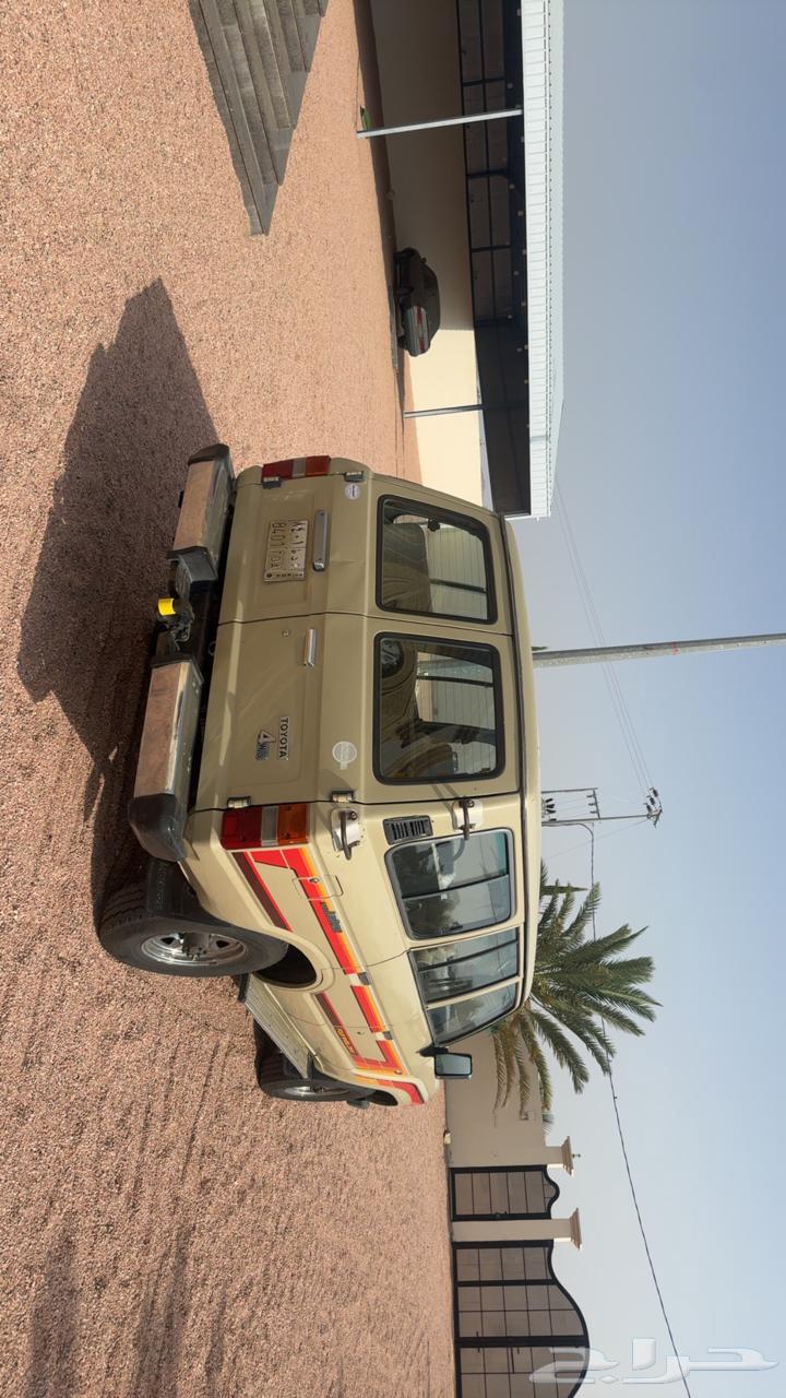 Model 27 Beige Salon, Almost Agency Condition for Sale, Location: Turabah64366380621569114