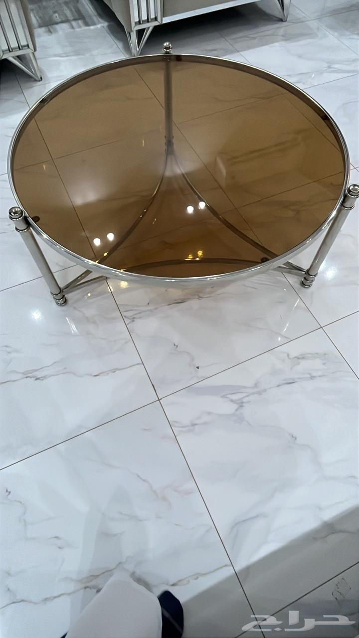 طاولات للبيع64372346100865110