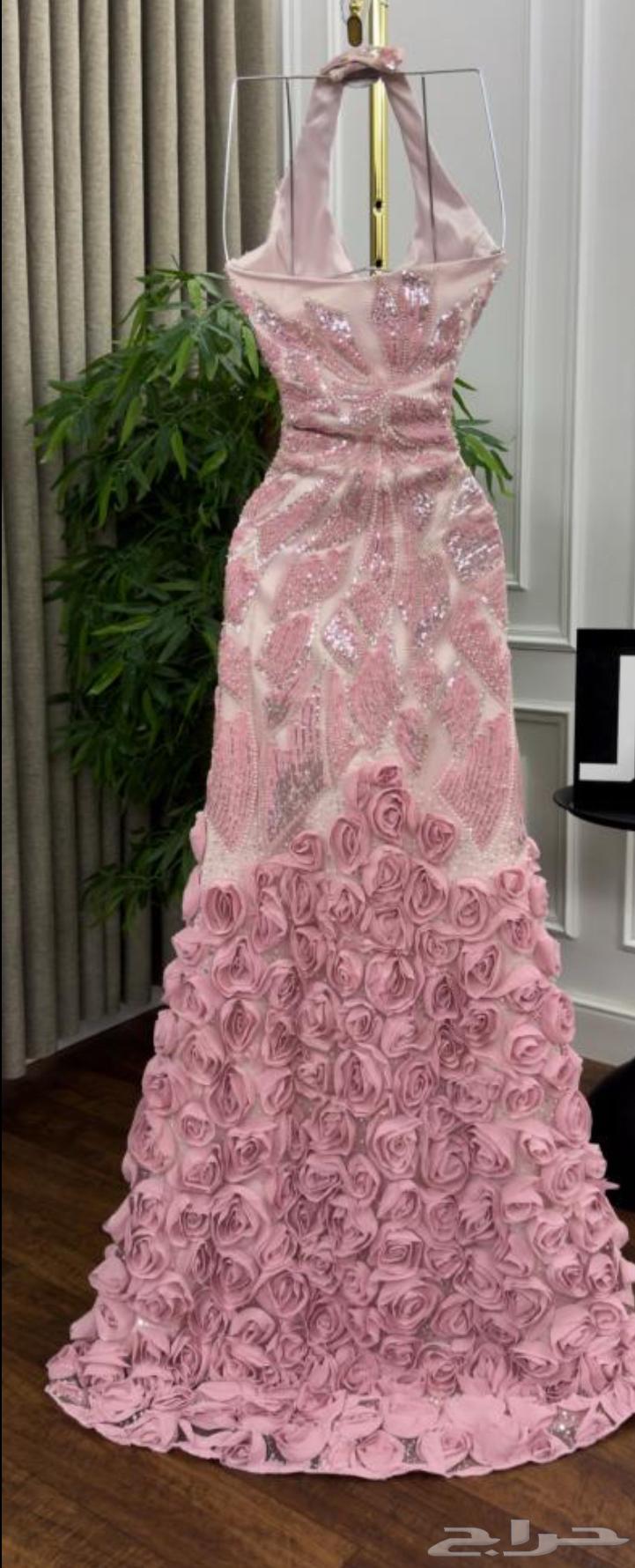 فستان للبيع64363711155073111