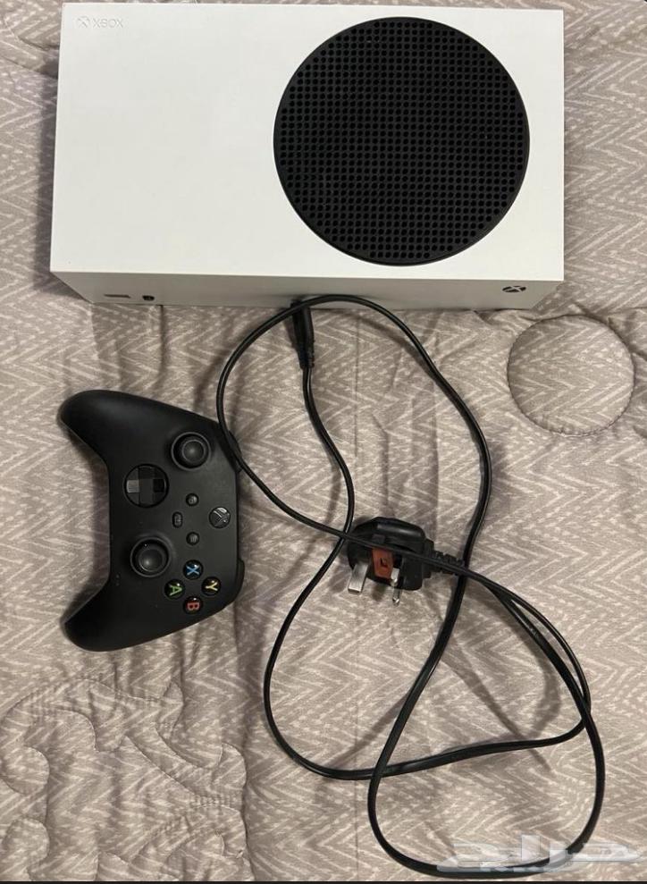 اكس بوكس سيريس اس نظيف مع يدين ب850 ريال ثابت للصامل64371657898243110