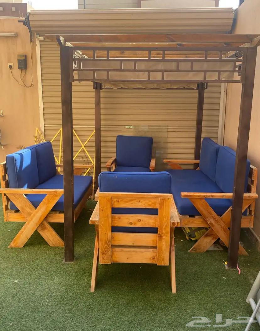 Hello, I have nice outdoor sessions, something special, God bless, I'm asking a high price64369586108801113