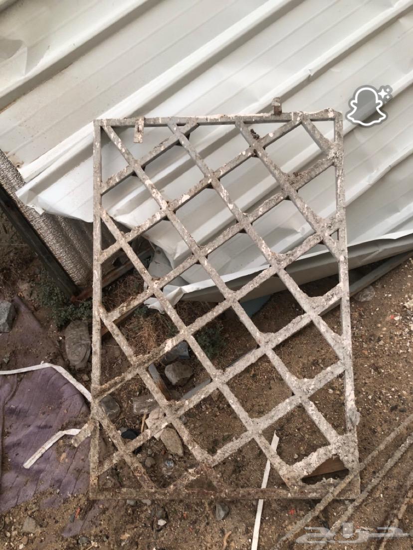 هنقر وحديد للبيع64372741066498112