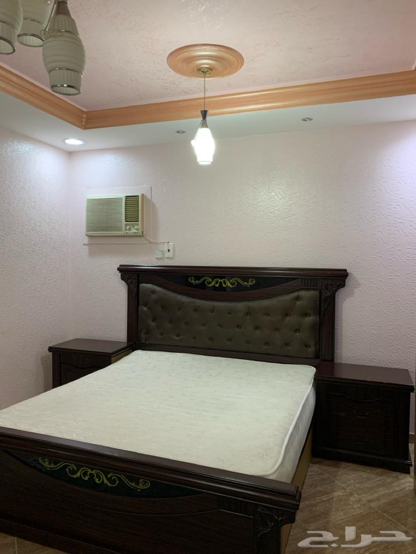 للبيع كرسي نظيف64364545298819112