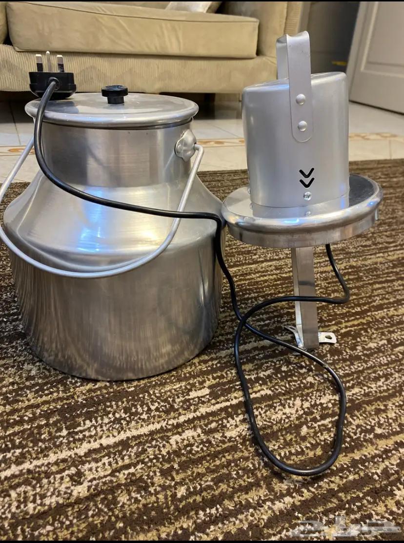 Electric mixer, almost used, used only twice64374832003841110