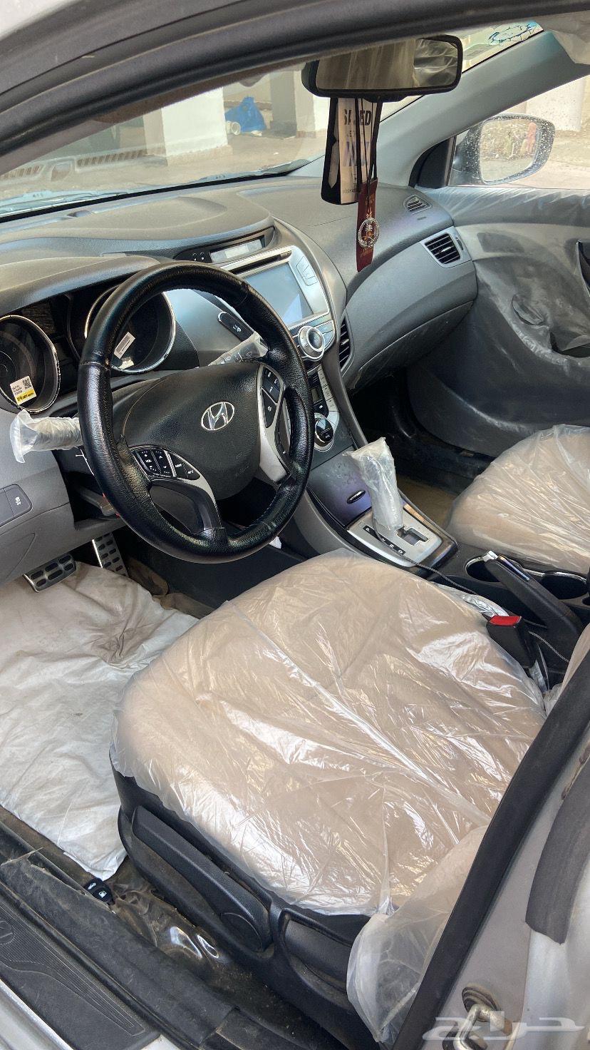 Nitra 201264515514657666112