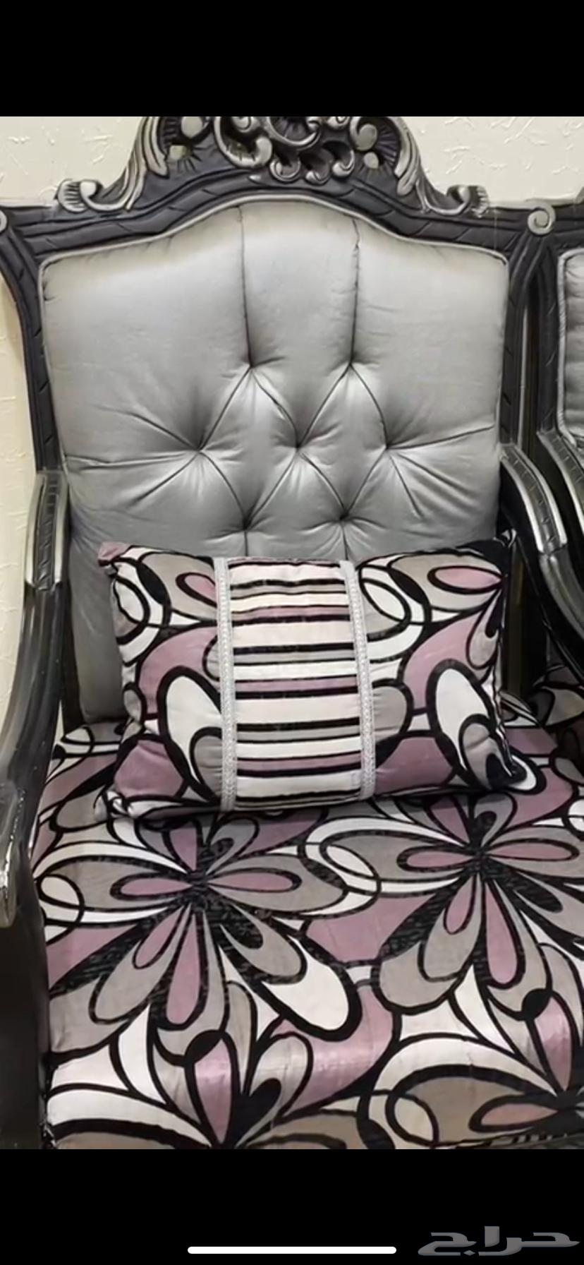 كنب للبيع نظيف64371511646210110