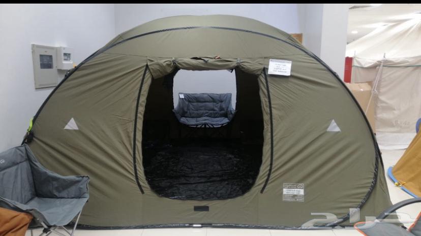 Judge's Tent 4 464366468472706112