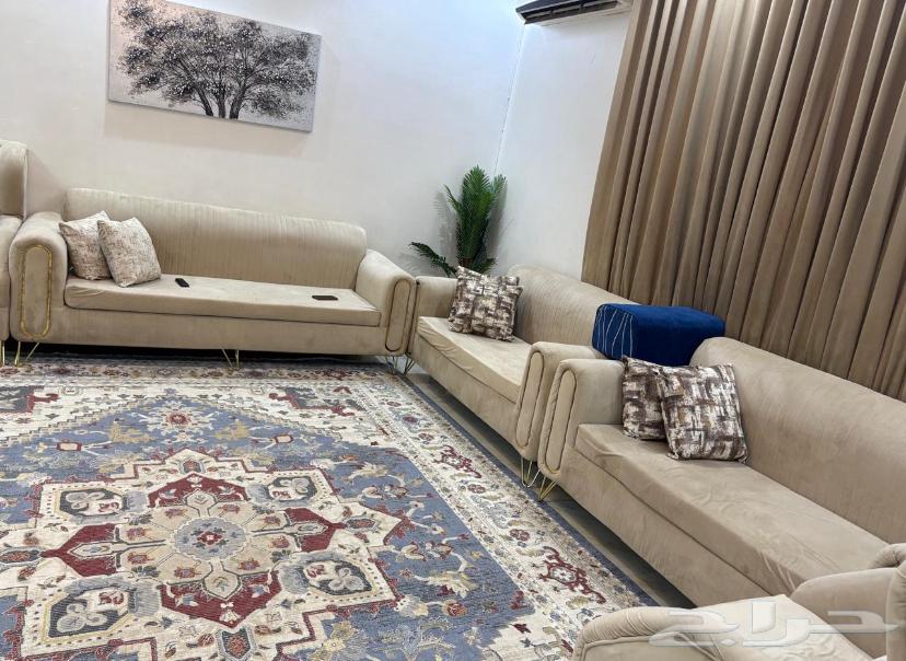 Beige sofa, five sofas can accommodate ten people, large table, quarter service64368966351234110