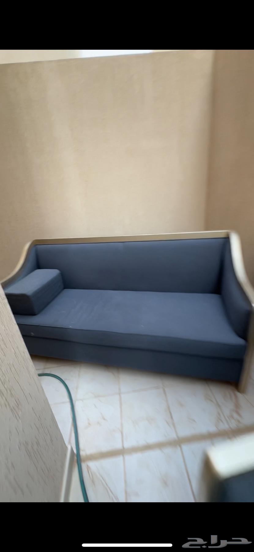 اثاث متنوع للبيع64372317203459111