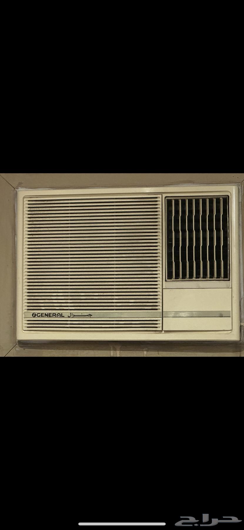 Hitachi white refrigerator and 3 air conditioners: 2 original General, 1 Akai, and gas oven64363442955009111