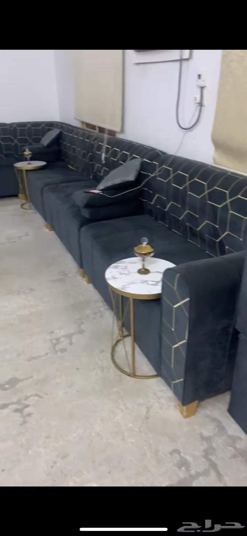 كنب وطاولات للبيع فمخطط 564364580049921112