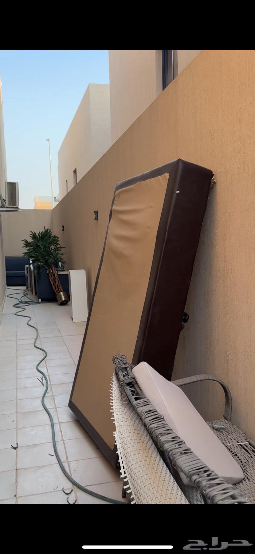 اثاث متنوع للبيع64372317203459112