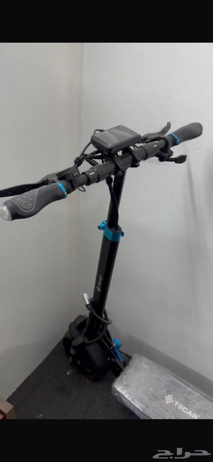 Fast scooter64372653433347110