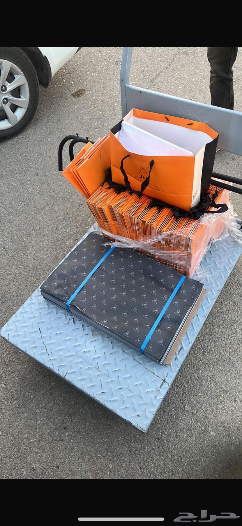 هويه براند عبايات يشمل الاكياس ستكر تغليف  بزنس كارد وكارد64374861606146111