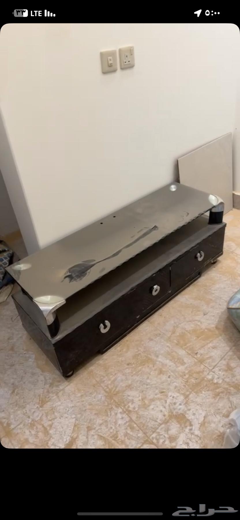 مكيف شباك وطاولة تلفيزون ( حوطة سدير )64371060074113111