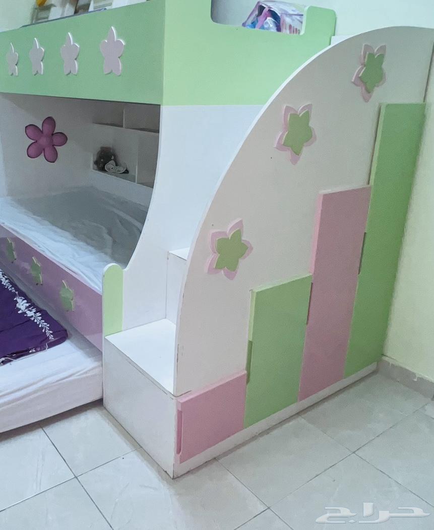 سرير طابقين ودرج64365923767553111