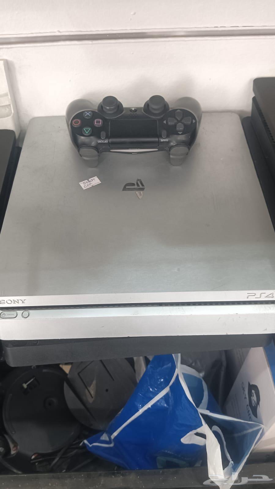 سوني 4. نضيف. شرط. معه الاسلاك كلها.64362936836354110