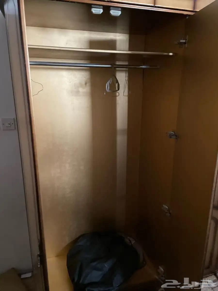 دولاب خشب64370047824131111