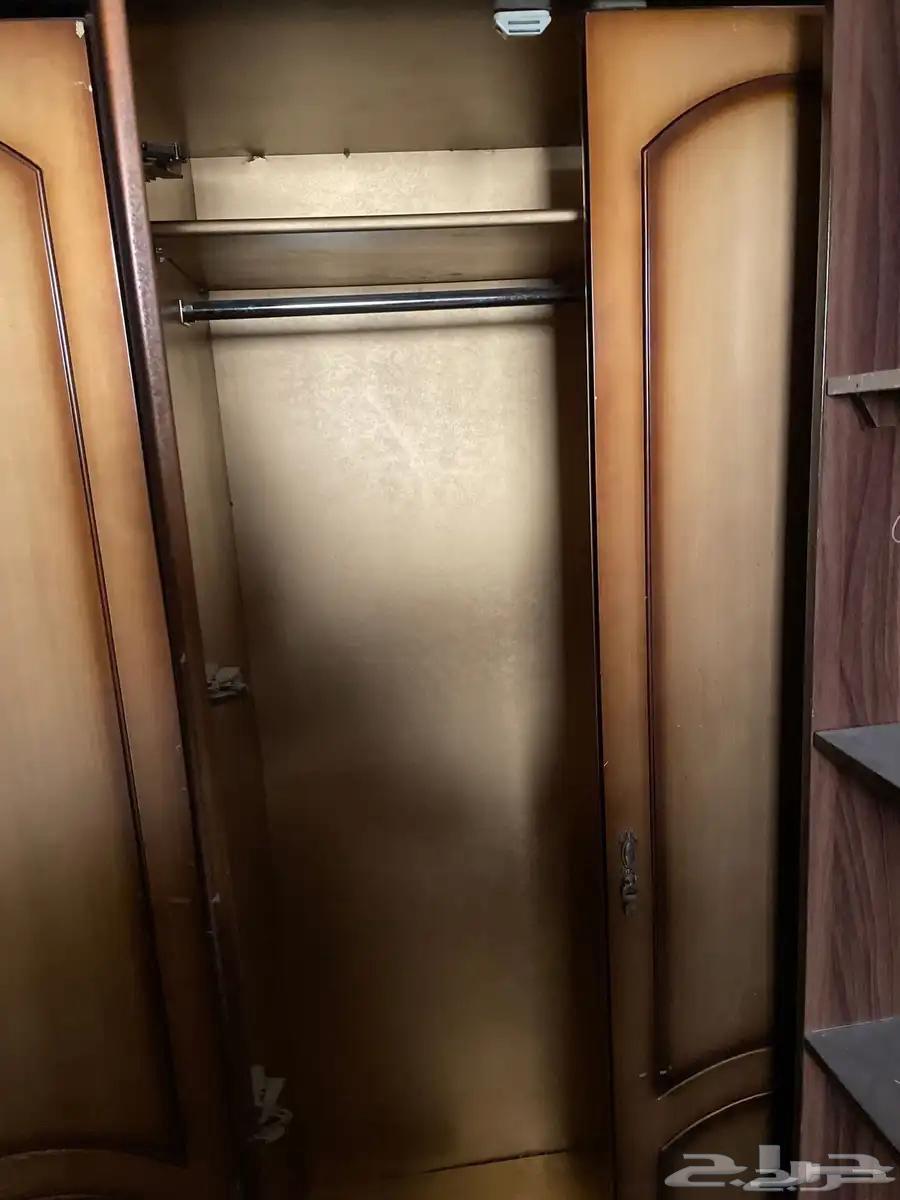 دولاب خشب64370047824131113