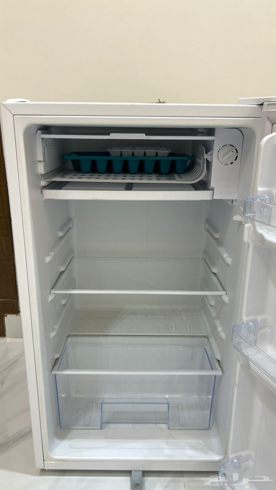 ثلاجة صغيرة للبيع64375141167619113