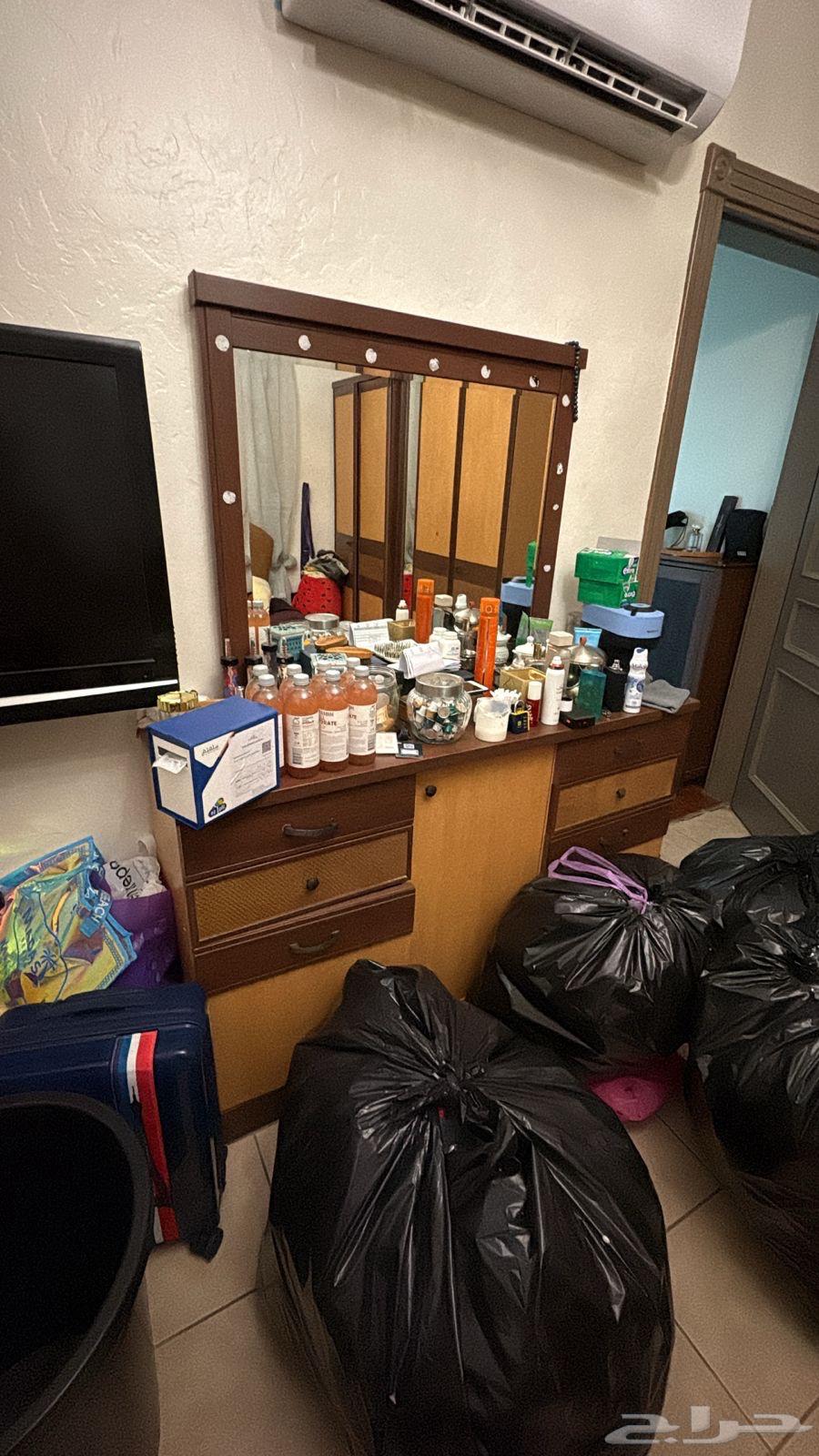 غرفة نوم للبيع64362635048321113