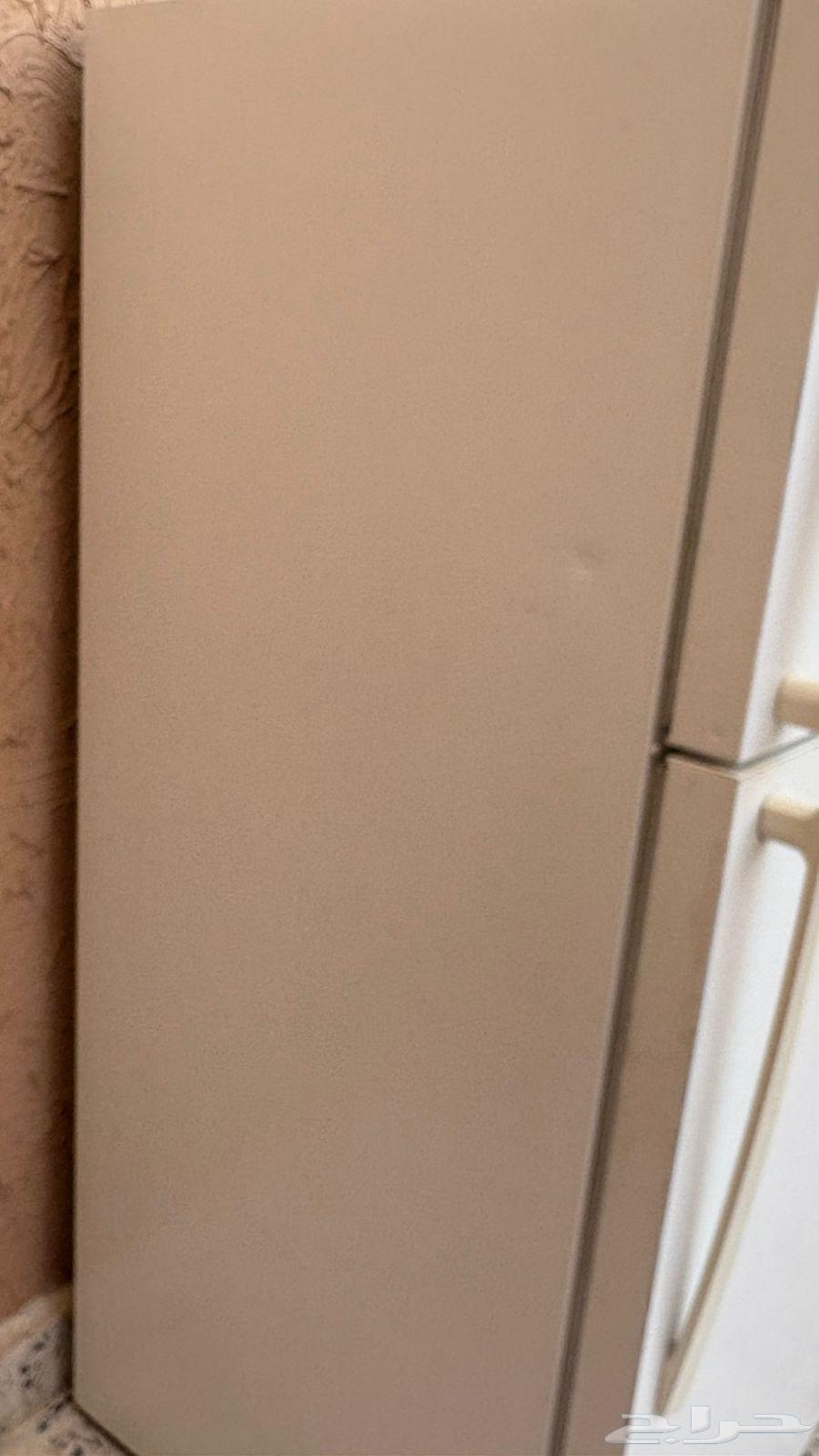 ثلاجة 24 قدم بيسك64369937610241110