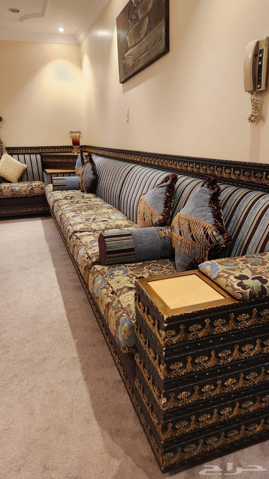 Guest majlis with all its accessories64373107350147110