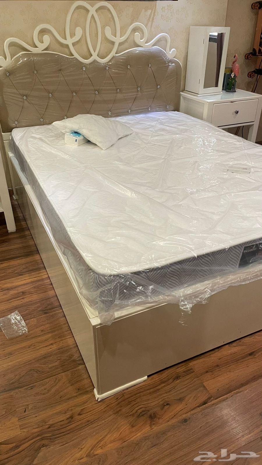 سرير خشب اصلي مافيه عيوب (بدون مرتبه)64369806050307110