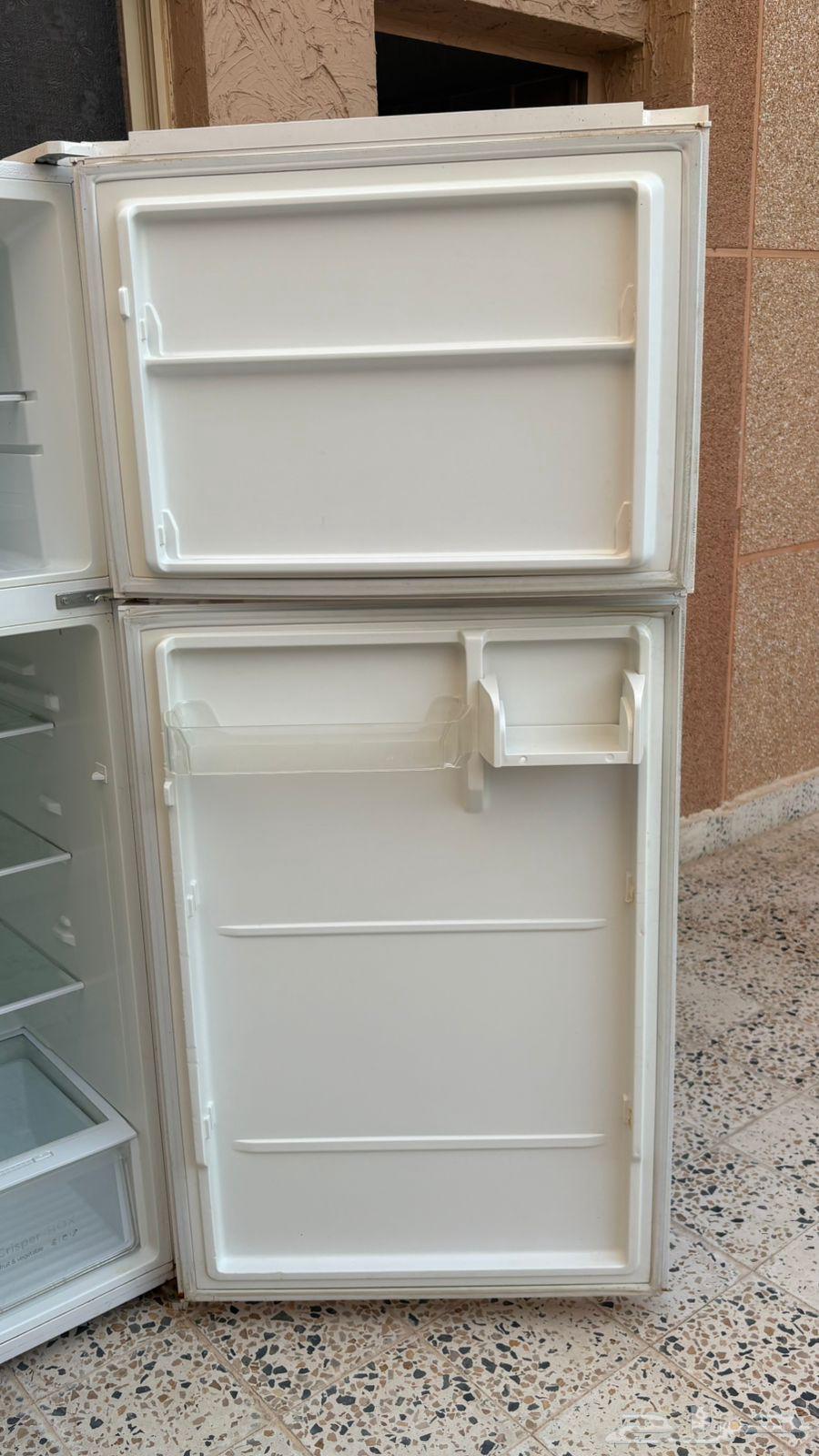 ثلاجة 24 قدم بيسك64369937610241114