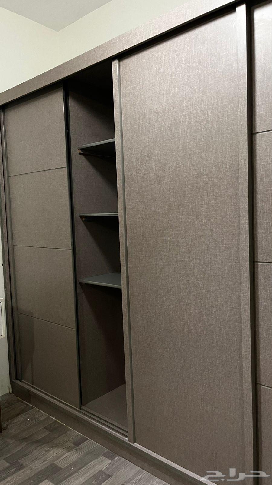 دولاب كبير64367770199297110