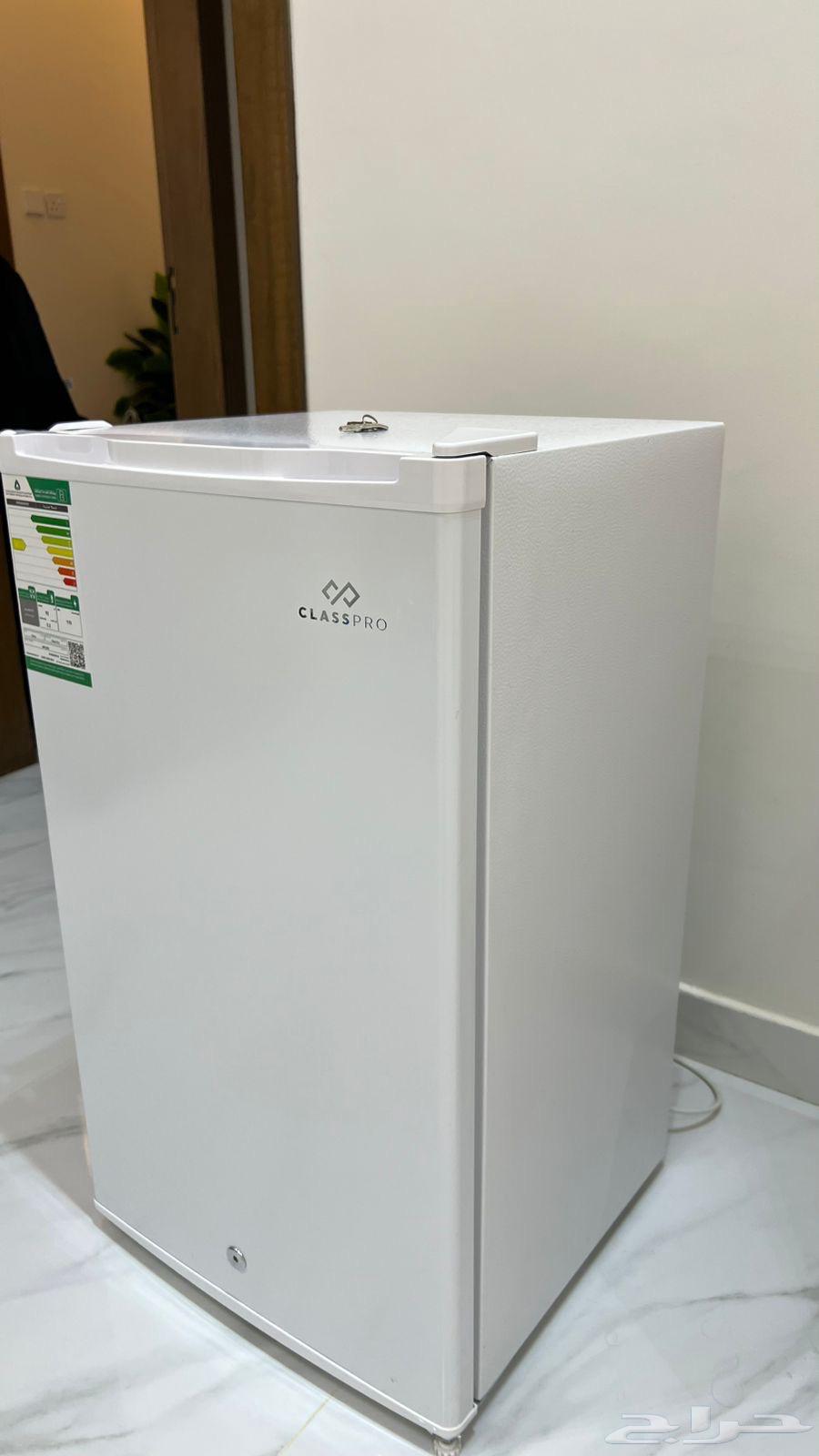 ثلاجة صغيرة للبيع64375141167619110