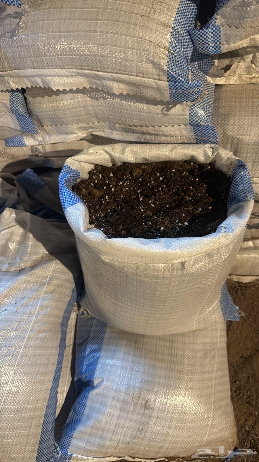 تربه زراعيه مخصبه وجاهزه للزراعه64370626500225114