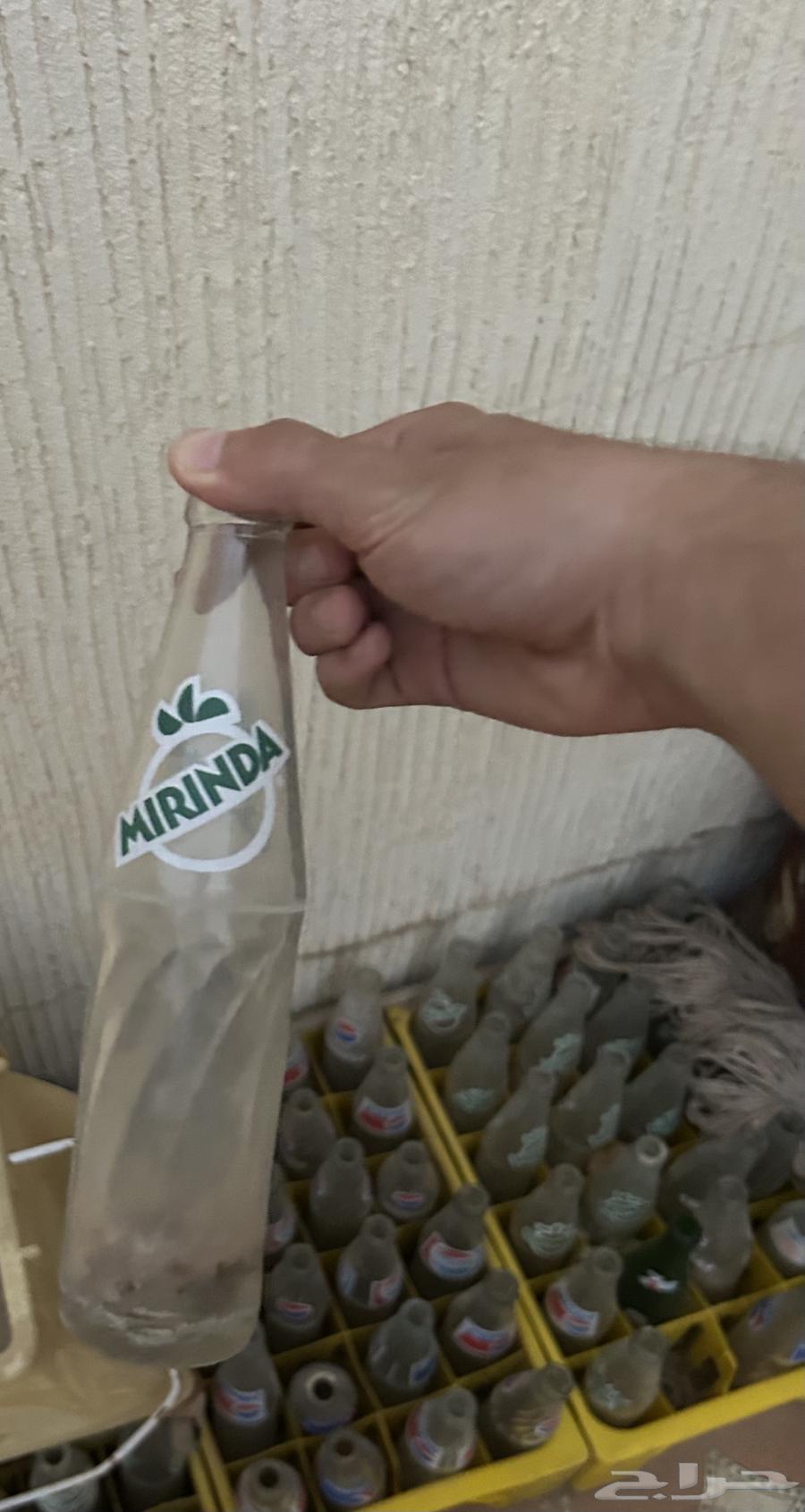 Pepsi, 7UP, and Miranda bottles64367143943810113