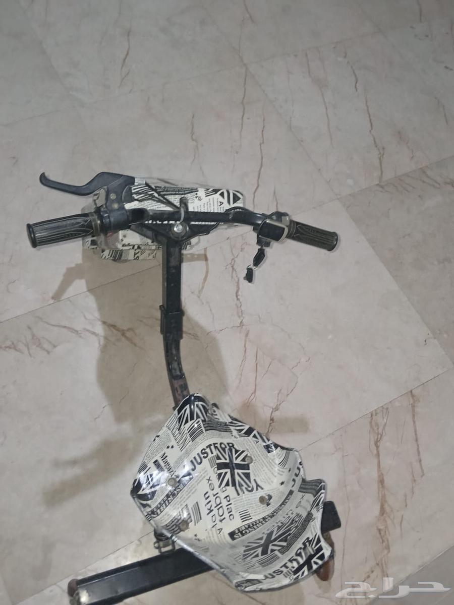 Scooter available on condition for 30064364335966978110