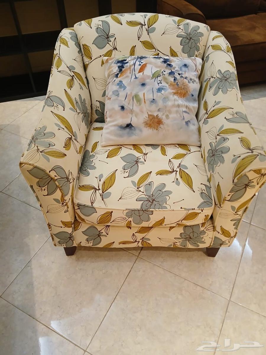 طقم كنب نظيف مره مع سرير64362665093249112