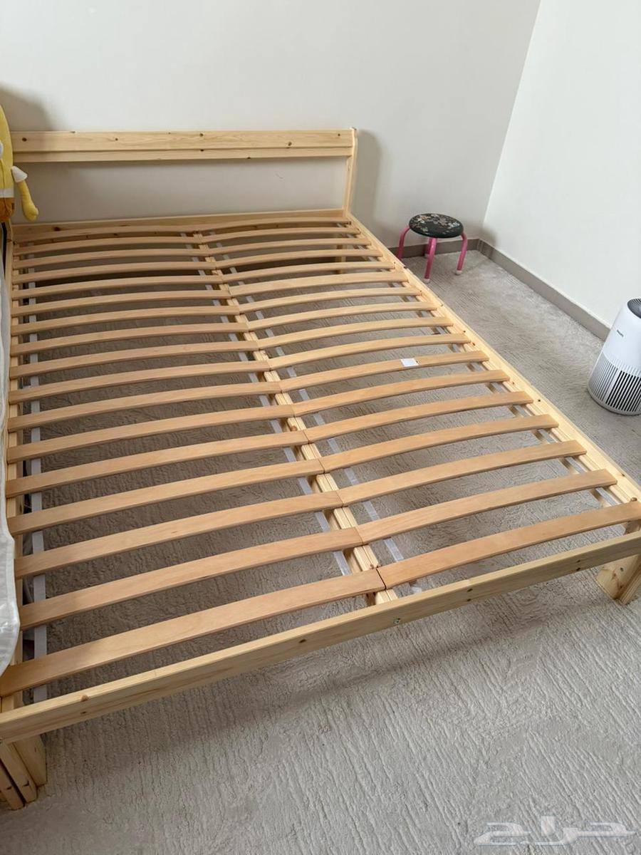 اسرة اطفال من ايكيا   طاولة قهوة من اشلي64367347415811111