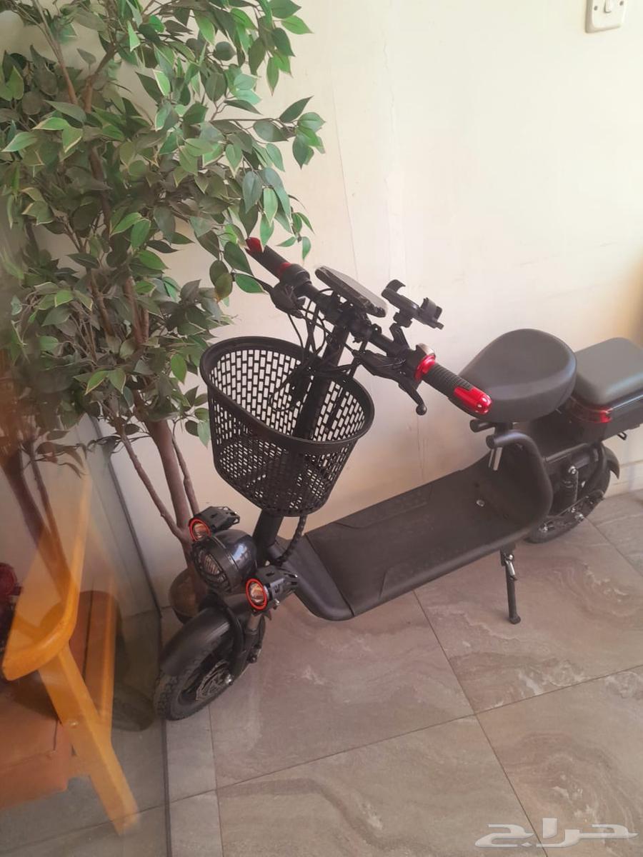 Scooter64376466074754111