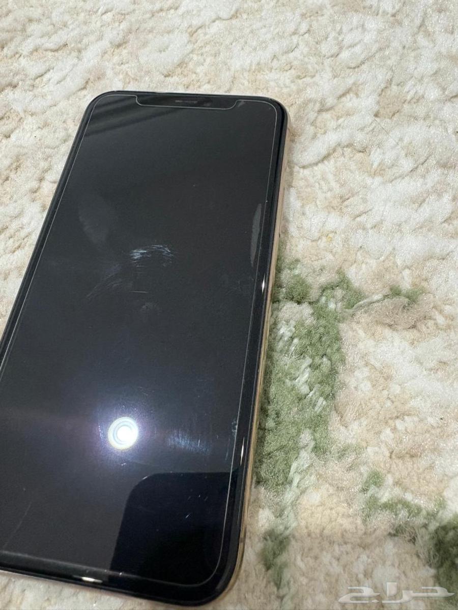 جوال أيفون 1164375037655170111