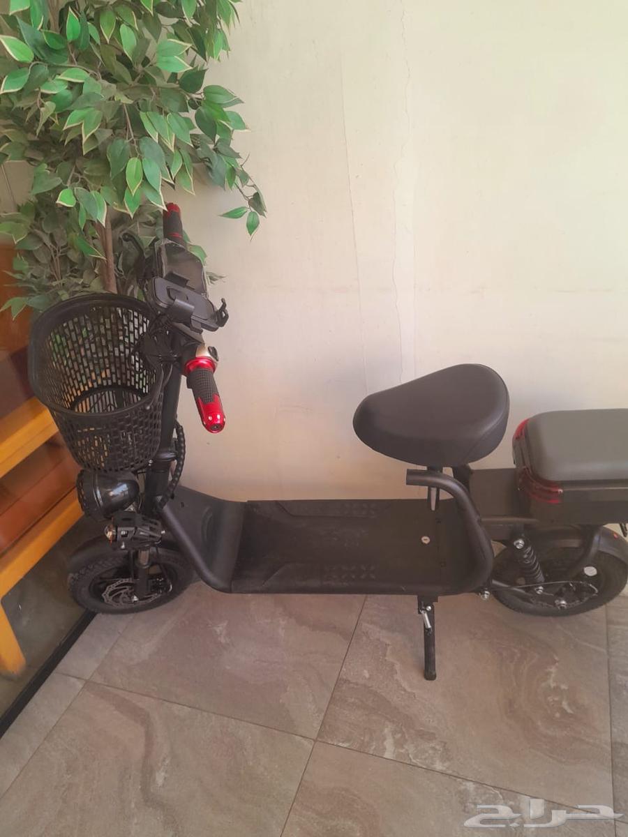 Scooter64376466074754110