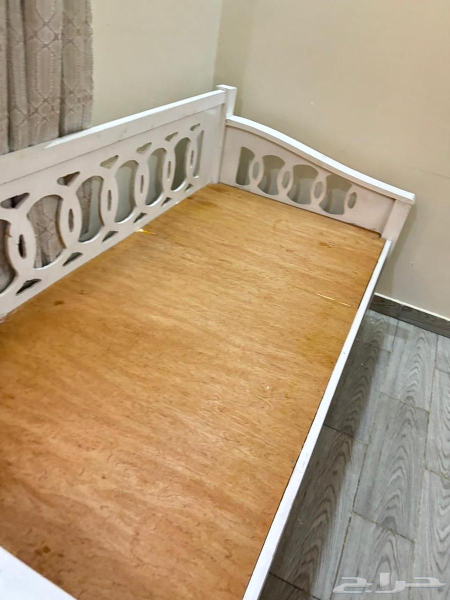 للبيع كراسي خشب جيزاني64364758072963112