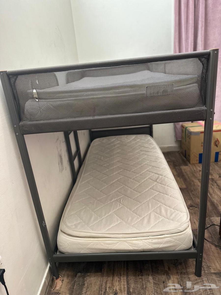 سرير دورين حق ايكيا للبيع مع المرتبه64363130099459111