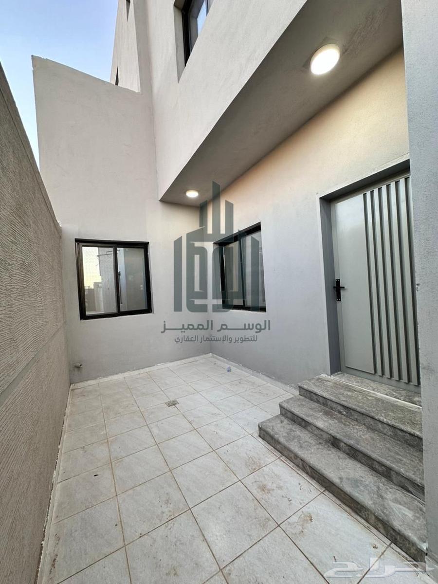 متوفر فلل تمليك على نص ارض بحي الصفا63613873017859112